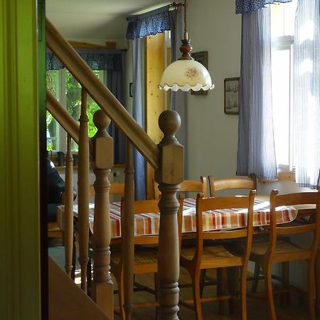 Chata Hugo - 3 Retreat Apartments Танвалд Екстериор снимка