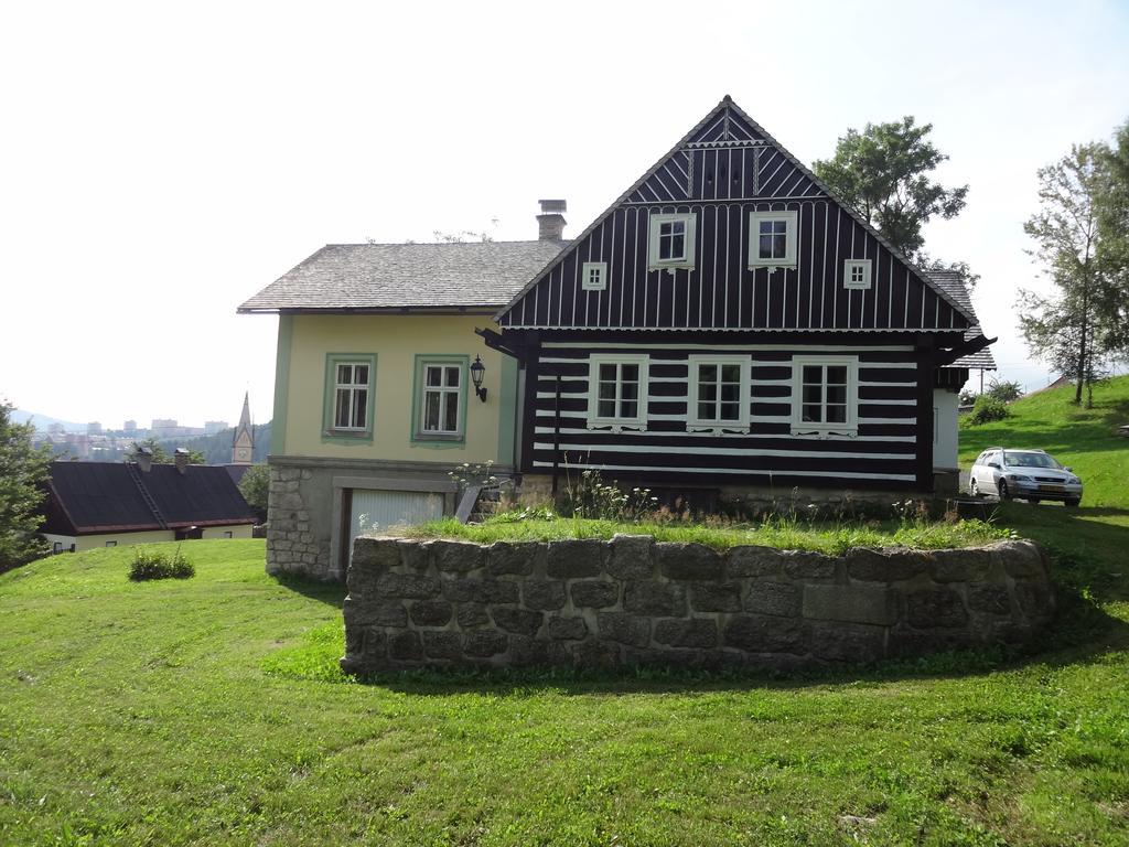 Chata Hugo - 3 Retreat Apartments Танвалд Екстериор снимка