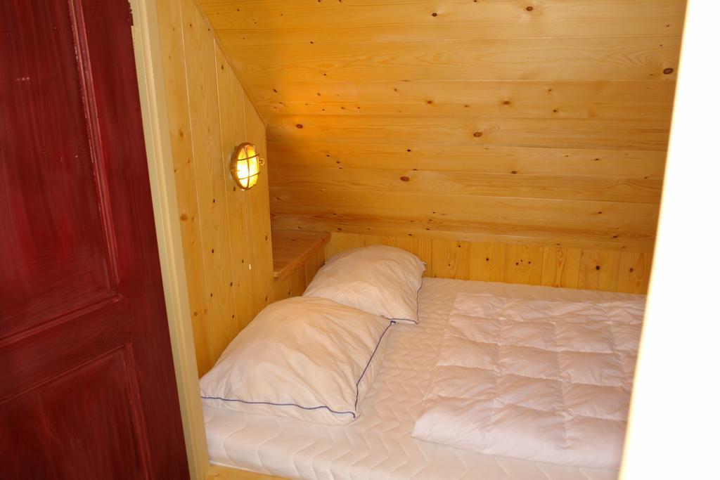 Chata Hugo - 3 Retreat Apartments Танвалд Екстериор снимка