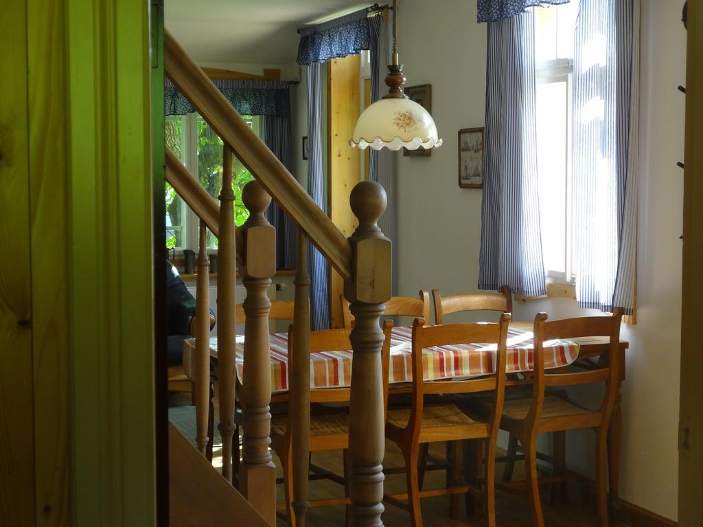 Chata Hugo - 3 Retreat Apartments Танвалд Екстериор снимка