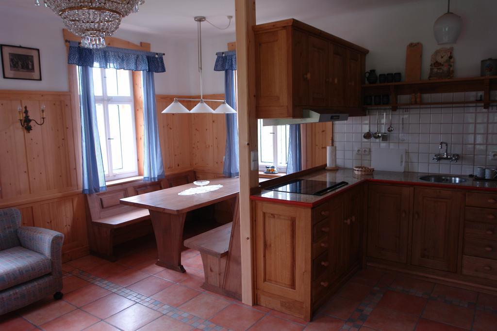 Chata Hugo - 3 Retreat Apartments Танвалд Екстериор снимка